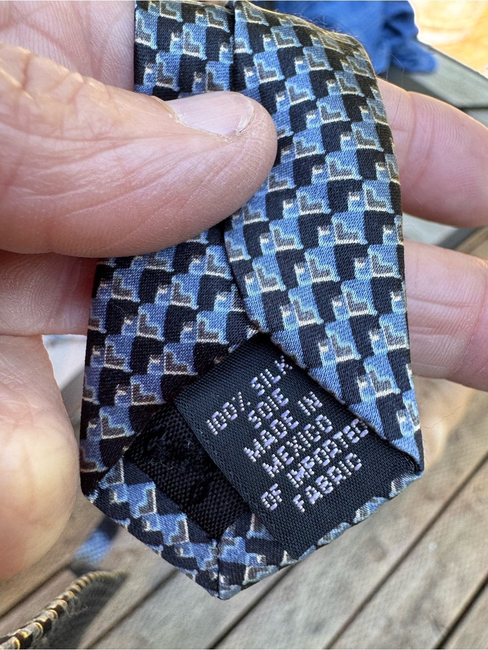 bill blass Blue and Gray Micro-Check Silk Tie - Picture 4 of 4